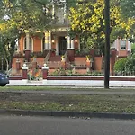 Very Close To French Quarter 2Bed