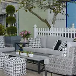 Bed & Breakfast 5 Bedroom - Sleeps 8! Steps From Bourbon Street! 3*