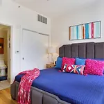 Blissful View With Small Rooftop Pool And Gym Near French Quarter, Seanger, Super Dome, Restaurants, Casino And More