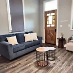Oasis Cozy Near French Quarter