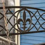 Beautiful Home With Jazucci Tub