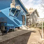 Beautiful Home With Jazucci Tub