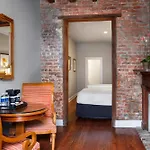 New Orleans Courtyard Hotel By The French Quarter