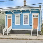 Stay & Play: New Orleans Apt Near Downtown
