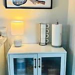 Renovated Charming 2br Close To French Quarter