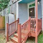 Walk To Magazine St: Nola House In Irish Channel!