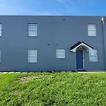 Lakeview New Orleans Townhome W King Bed & Game Room