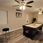 Lakeview Townhome W King Bed & Game *
