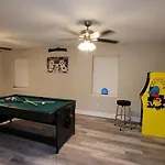 Lakeview Townhome W King Bed & Game New Orleans