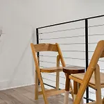 2 Bedroom Loft In The Fq