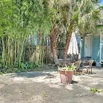 Classic Bywater Shotgun Suite Great Location In New Orleans