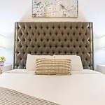 Hosteeva Modern Condo Near Magazine St & Close To Fq