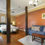 Hotel Louis Park 4*