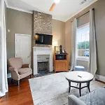 Hotel Louis Park New Orleans