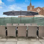 Sleeps 24-spacious Near Fq W Pool New Orleans