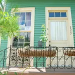 Marigny Cottage Steps From Frenchmen St