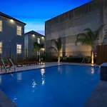Hosteeva Stunning 4 Bedroom Condo W Pool Steps To St Charles Ave