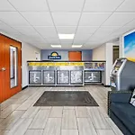 Days Inn By Wyndham New Orleans Pontchartrain