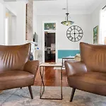 Historic Marigny Home W Arcade & Patio