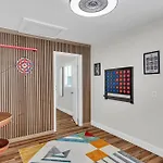Game Room & Patio - Walk To French Quarter