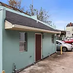 Cute Studio 7Blocks From French Q Steps To Jazz Venues, Free Gated Parking Included