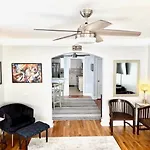 Apartment Renovated Charming 2br Close To French Quarter New Orleans