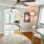 Renovated Charming 2br Close To French Quarter *