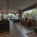 Hotel St Charles Coach House, An Ascend Collection
