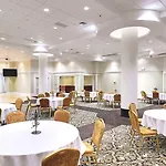 Hotel Wyndham Garden Baronne Plaza New Orleans