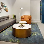 Courtyard By Marriott French Quarter/iberville 3* New Orleans