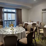 Hotel Courtyard By Marriott French Quarter/iberville 3*
