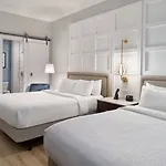 Courtyard By Marriott French Quarter/iberville 3* New Orleans