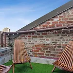 Warehouse District Lovely One Bedroom And Den