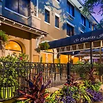 St Charles Inn, Superior Hotel