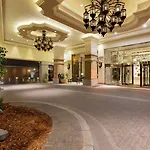 Hotel Caesars New Orleans, A Caesars Destination 4*