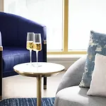 Caesars New Orleans, A Caesars Destination Hotel