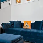 Modern Loft Near French Quarter W Free Parking
