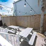 St. Ann Historic Creole Cottage 5 Bed-4Ba