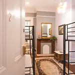 Hostel Auberge Nola Hostel *