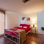 Hostel Hostel Auberge Nola *