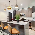 Luxury Villa With Private Rooftop