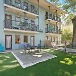 Cute 2Bed 1Bath, 7Blocks From French Q, Steps To Jazz Venues, Free Gated Pk Include