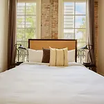 The Louie New Orleans, Belvilla District 6 Formerly Sonder Hotel
