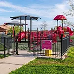 5Bed Streetcar Retreat W Outdoor Entertaining