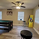 Lakeview Townhome W King Bed & Game *