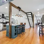 Modern 3Br Home W Parking Near Superdome