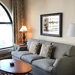 Cute And Cozy Centrally Located Unit