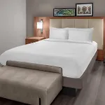 Doubletree By Hilton Hotel