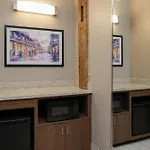 Courtyard By Marriott New Orleans Warehouse Arts District