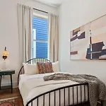 Relaxing Private Heated Pool Holiday home New Orleans